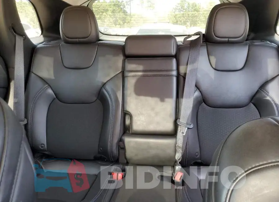 1C4PJLLB5KD226489 Photo# 10