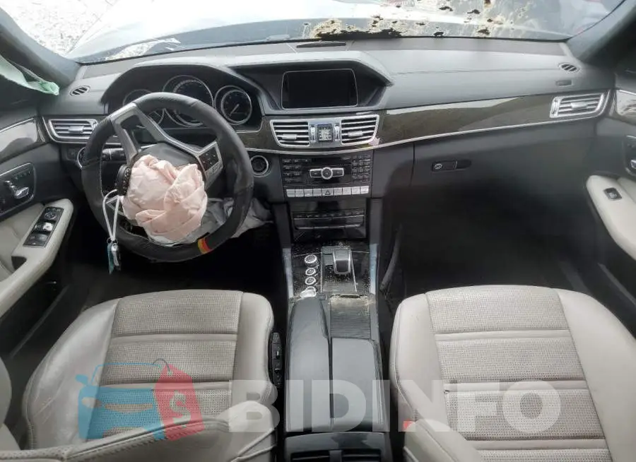 WDDHF7GB1FB118482 Photo# 8
