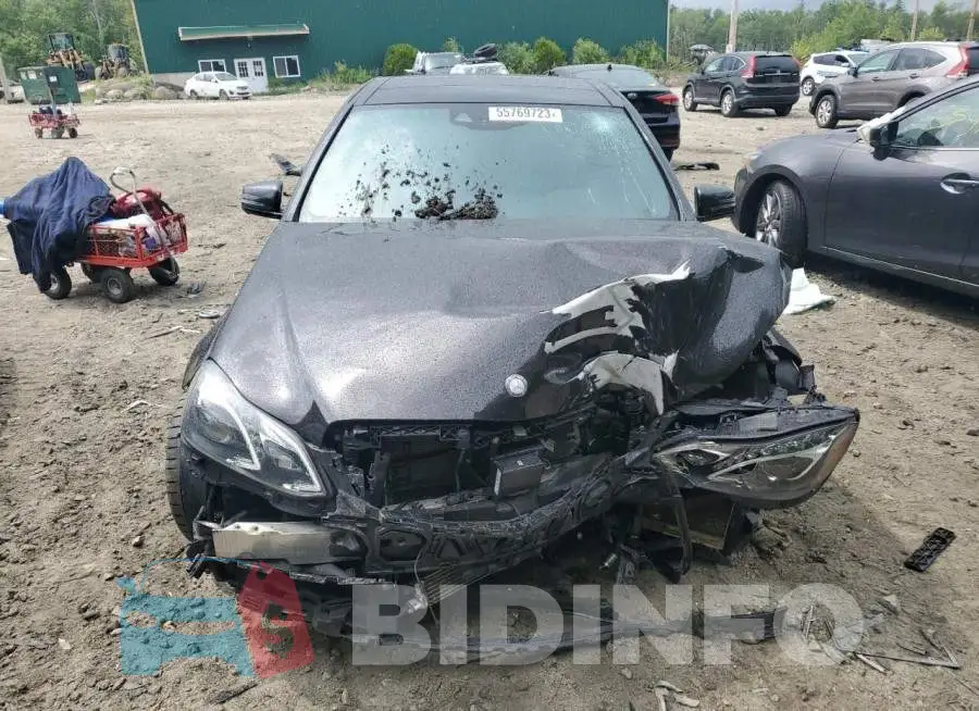 WDDHF7GB1FB118482 Photo# 5