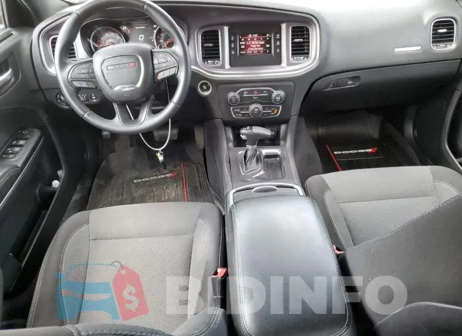 2C3CDXFG8FH828269 Photo# 8
