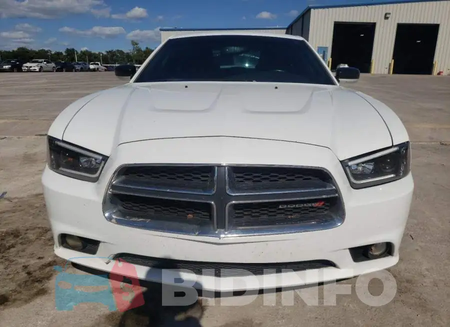 2C3CDXHG9EH207201 Photo# 5