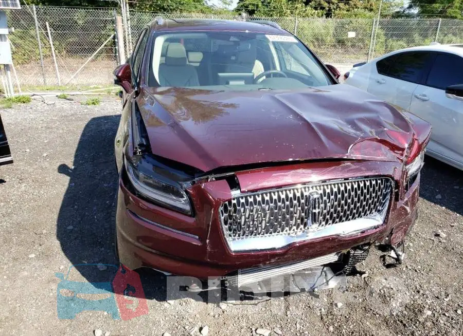 2LMPJ8K96PBL10894 Photo# 5