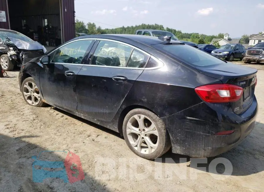 1G1BF5SMXH7142212 Photo# 2