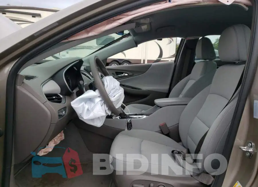 1G1ZD5ST8NF200721 Photo# 7