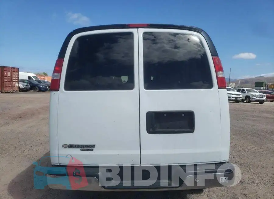1GAZGPFG8G1286385 Photo# 6
