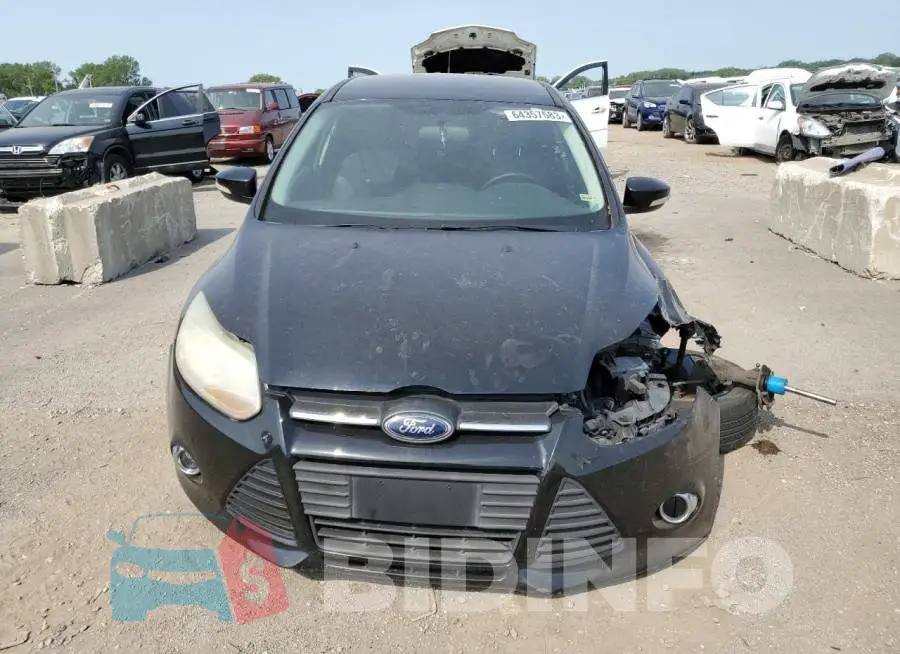 1FADP3F24EL162152 Photo# 5