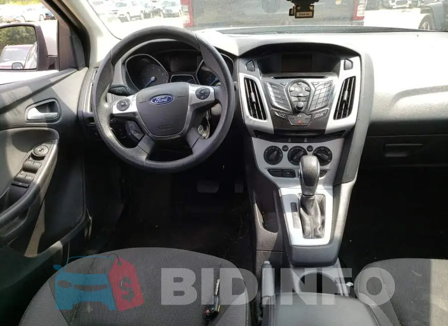 1FADP3F28EL388128 Photo# 8