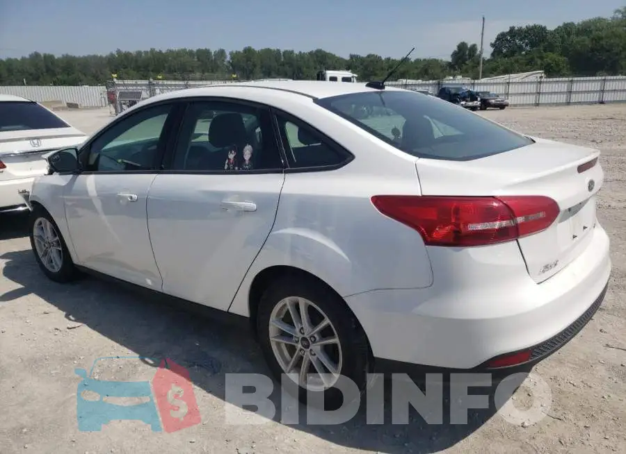 1FADP3F2XJL277011 Photo# 2