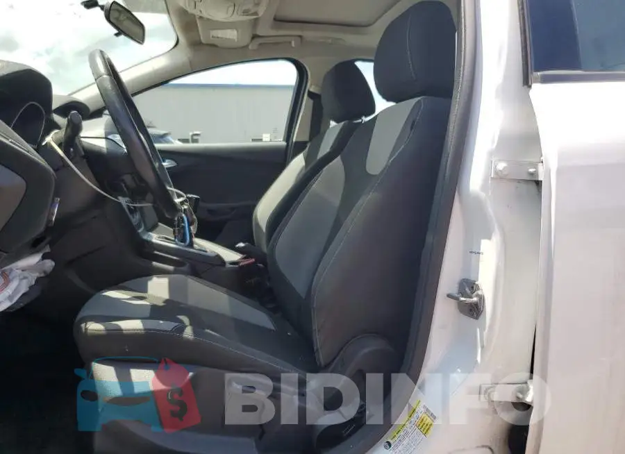 1FADP3K22EL191221 Photo# 7