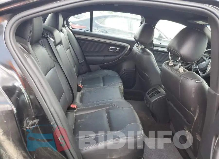 1FAHP2E82FG120526 Photo# 10