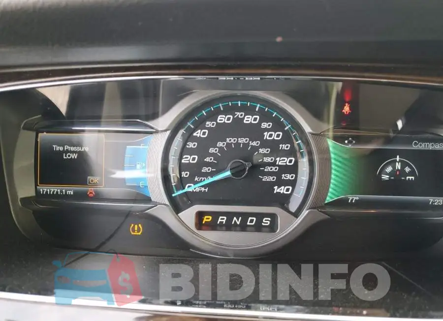 1FAHP2F88HG119155 Photo# 9
