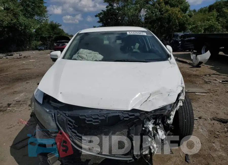 19XFB2F79FE258103 Photo# 5