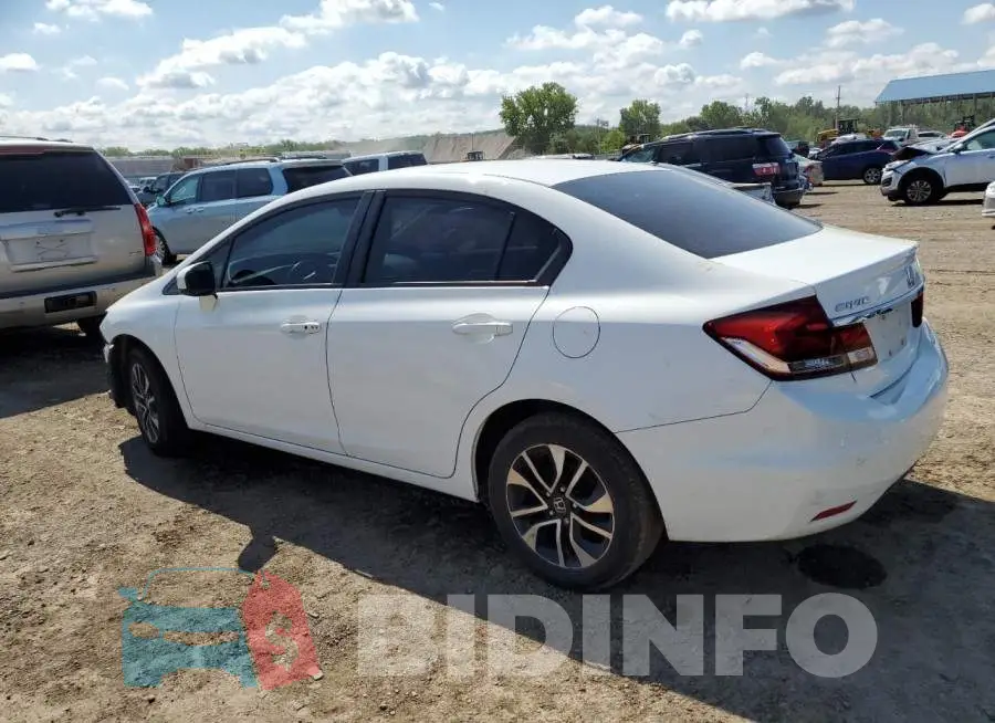 19XFB2F82FE017542 Photo# 2