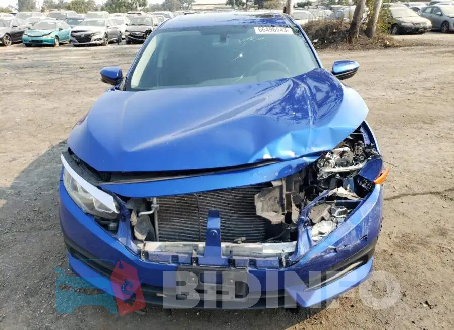 19XFC2F70HE232358 Photo# 5