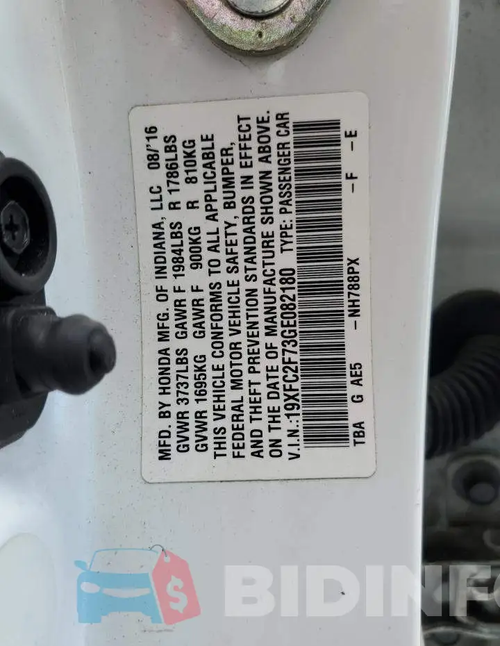 19XFC2F73GE082180 Photo# 12