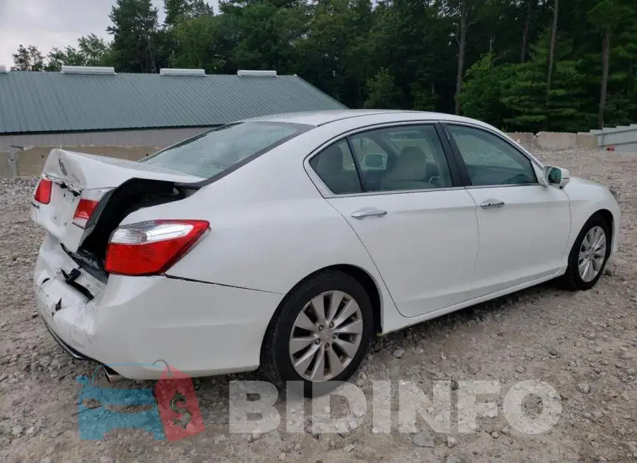 1HGCR2F77EA125342 Photo# 3