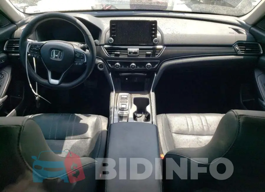 1HGCV2F53JA010645 Photo# 8