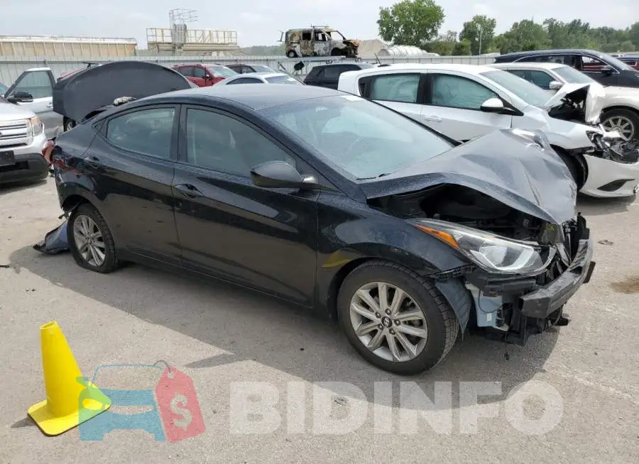 5NPDH4AE9FH560607 Photo# 4