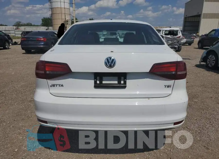 3VW2B7AJ2HM225562 Photo# 6