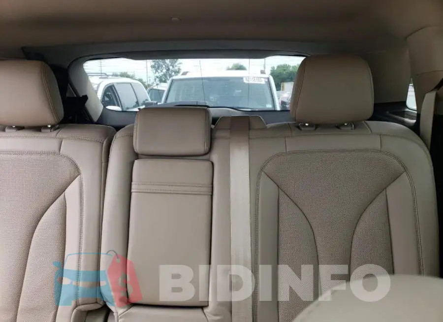 2LMPJ6K97MBL12153 Photo# 10