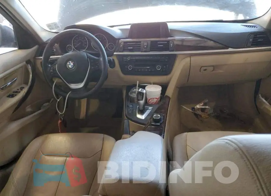 WBA3A5G50FNS82173 Photo# 8