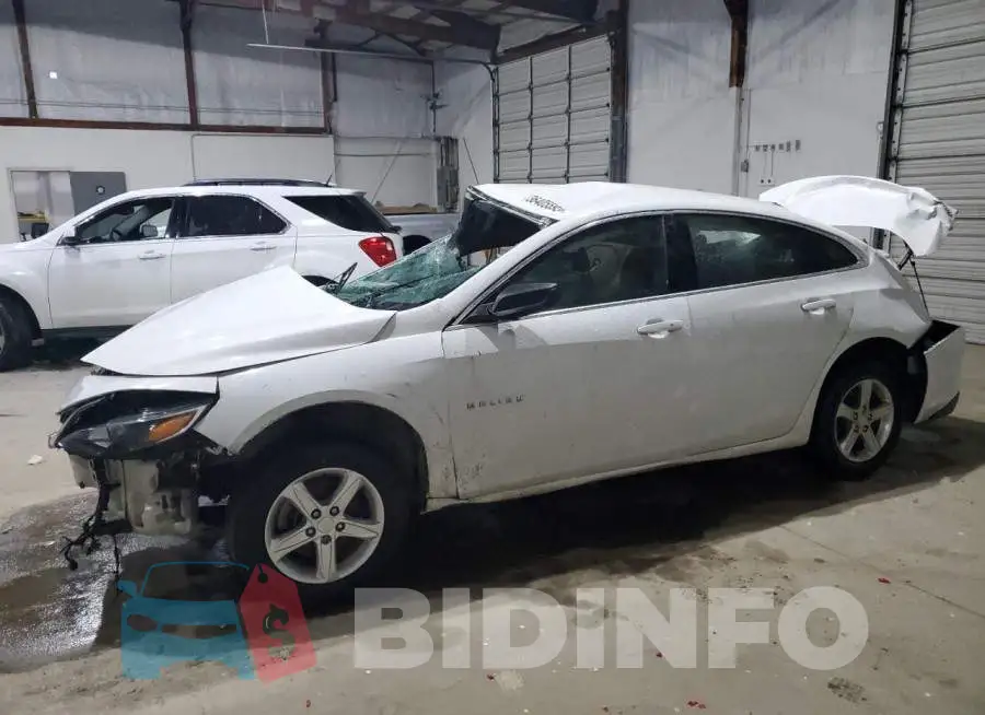 1G1ZB5ST4KF151597 Photo# 1