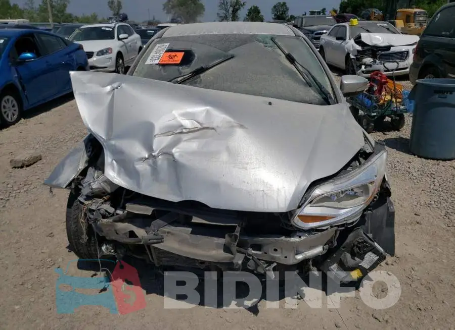 1FADP3F22EL427683 Photo# 5