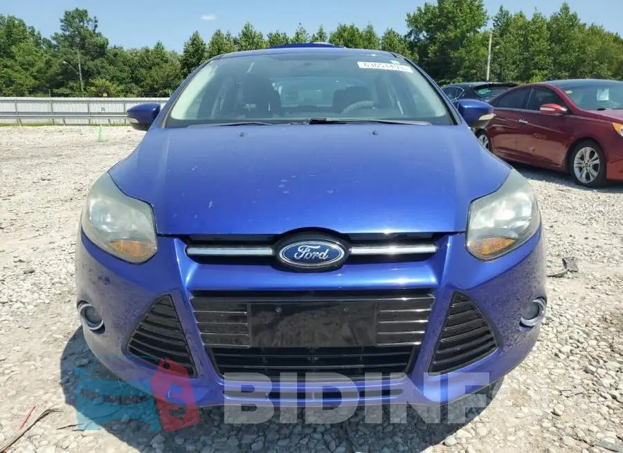 1FADP3J22EL274097 Photo# 5