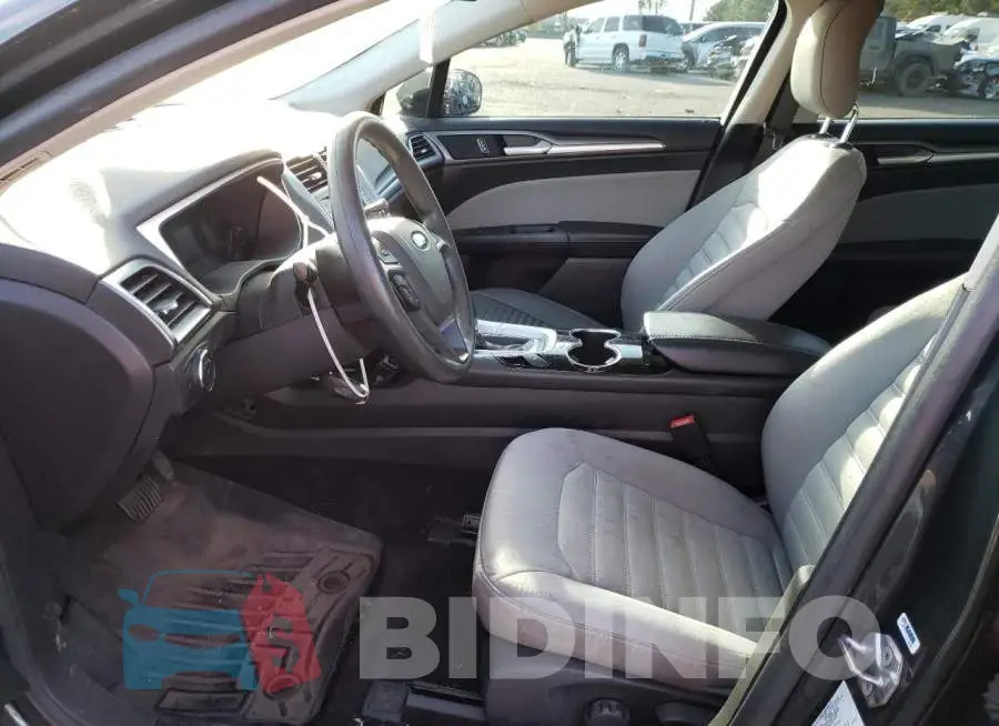 3FA6P0G71FR117402 Photo# 7