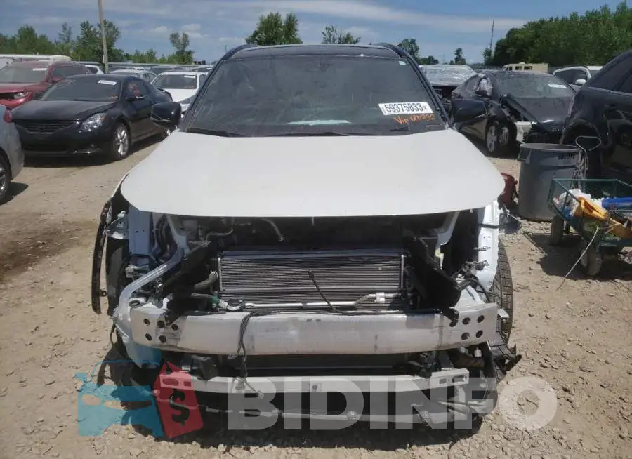 JTMFB3FV2MD010732 Photo# 5