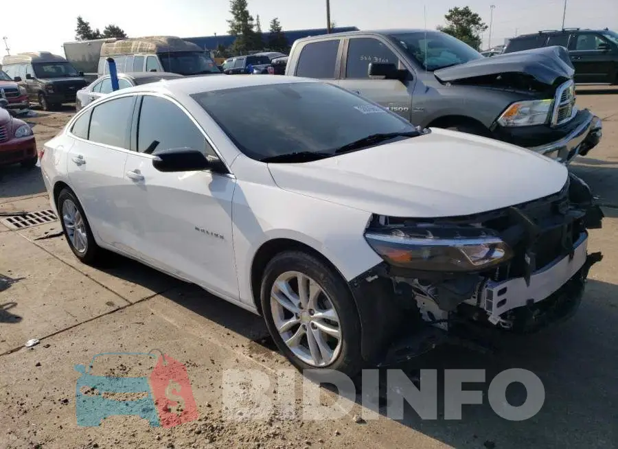 1G1ZD5ST6JF202400 Photo# 4
