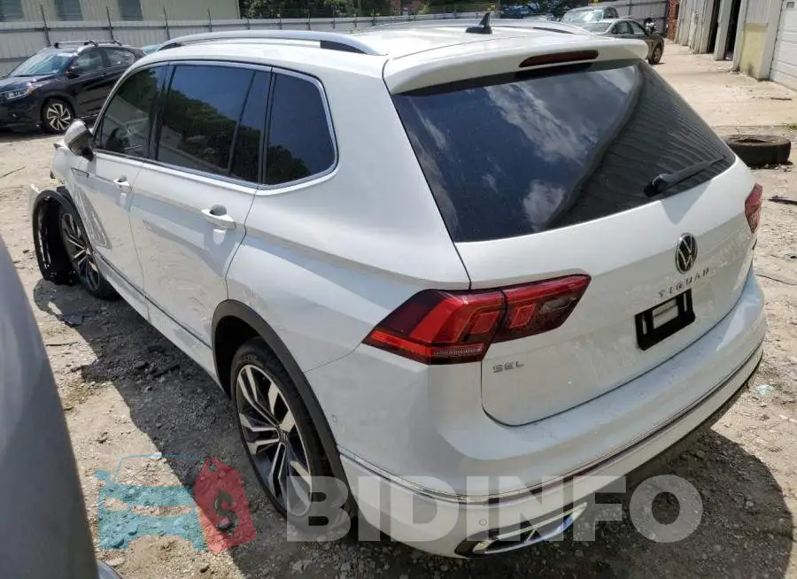 3VV4B7AX8NM016260 Photo# 2