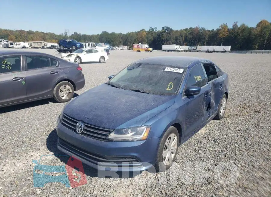 3VW167AJ5HM289918 Photo# 2