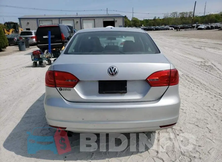 3VW2K7AJ1EM257785 Photo# 6