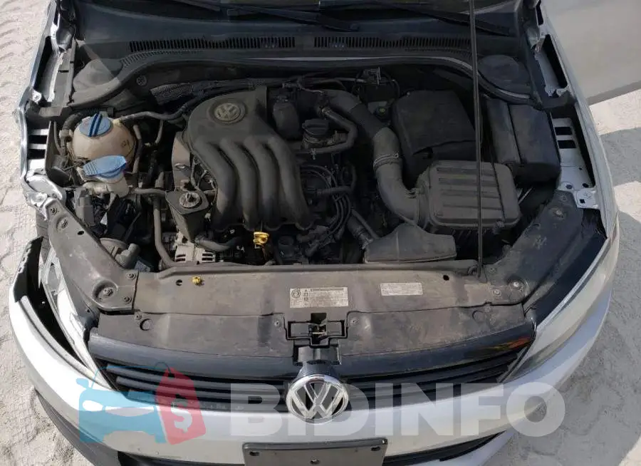 3VW2K7AJ1EM257785 Photo# 11