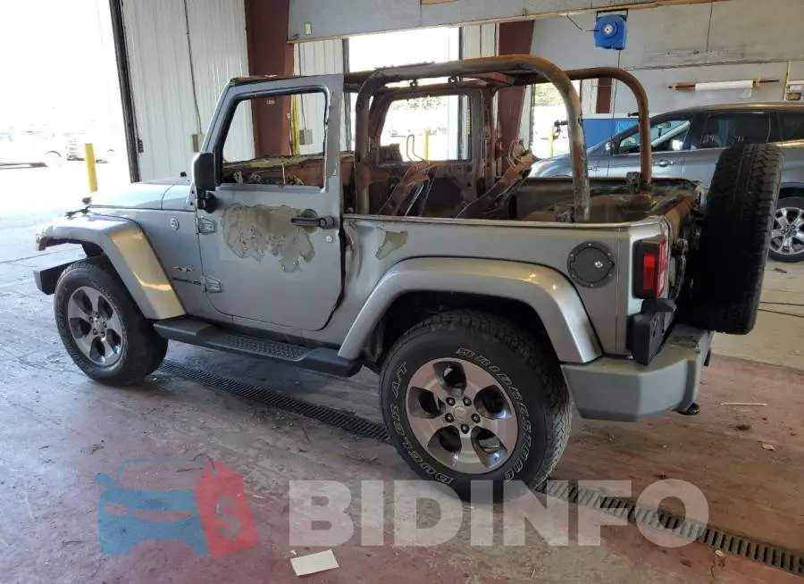 1C4AJWBG9GL196799 Photo# 2