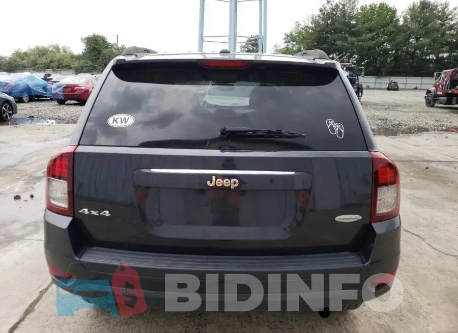 1C4NJDEB3GD586992 Photo# 6