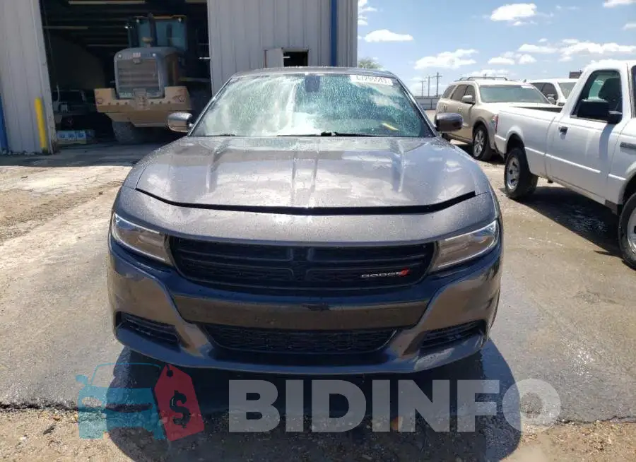 2C3CDXBG3KH728063 Photo# 5
