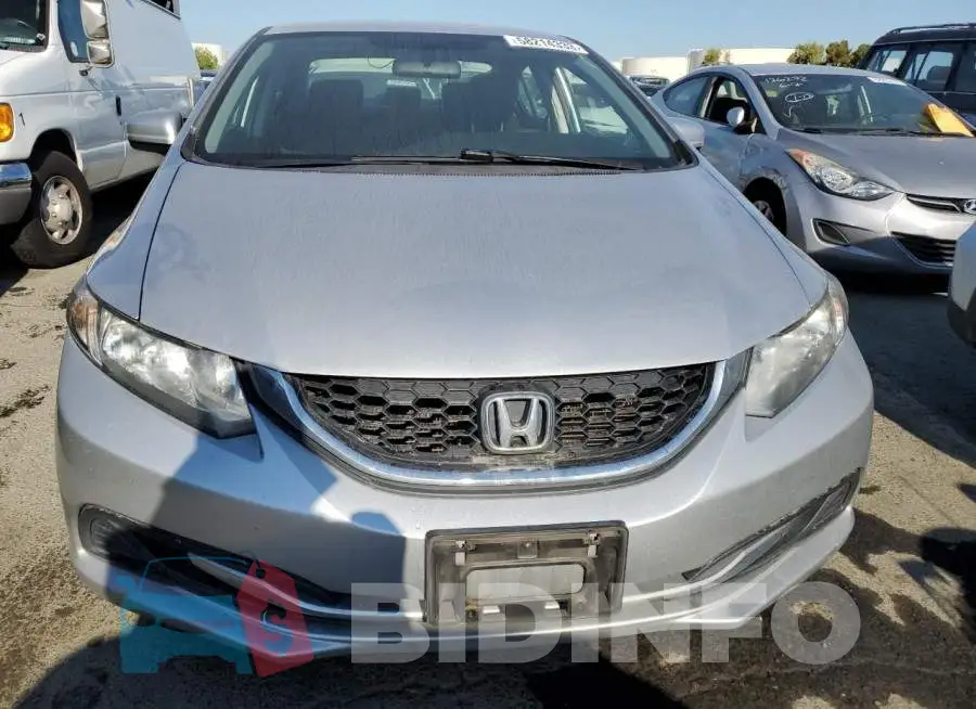 19XFB2F5XFE700997 Photo# 5