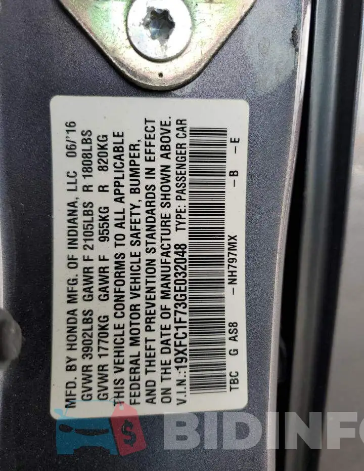 19XFC1F73GE032048 Photo# 12