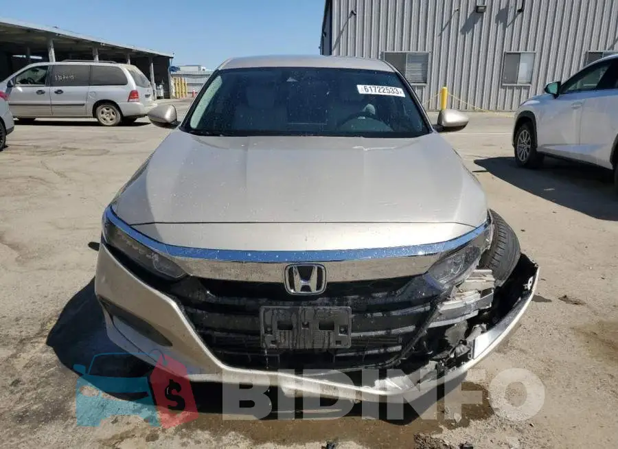 1HGCV1F13KA136741 Photo# 5