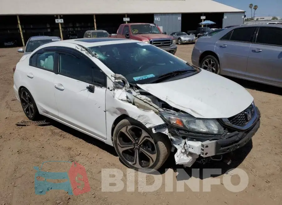 2HGFB6E55FH704504 Photo# 4