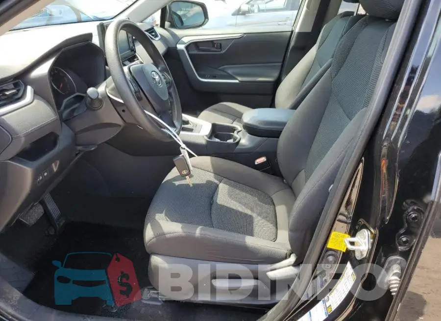 2T3F1RFV4KW080142 Photo# 7