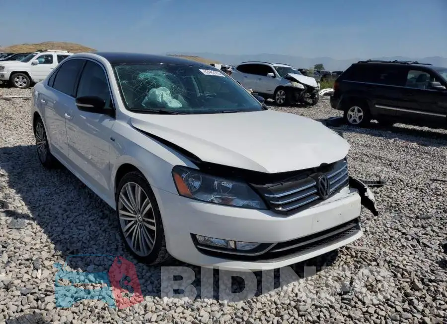 1VWBS7A3XFC099046 Photo# 4