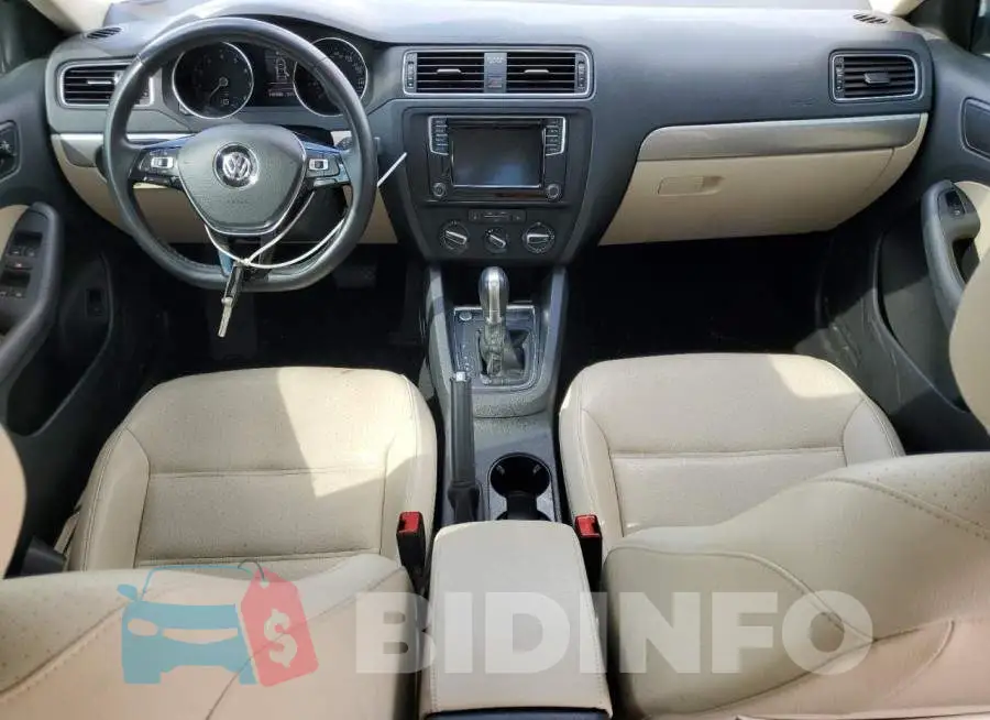 3VWDB7AJ5HM241747 Photo# 8
