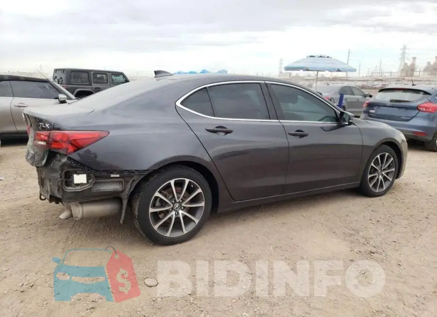 19UUB2F53FA020242 Photo# 3