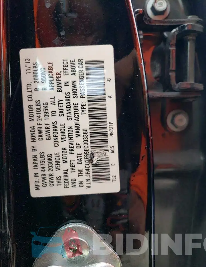 JH4CU2F69EC003380 Photo# 12