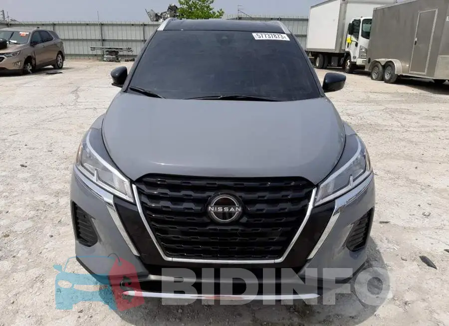 3N1CP5CV4NL484314 Photo# 5