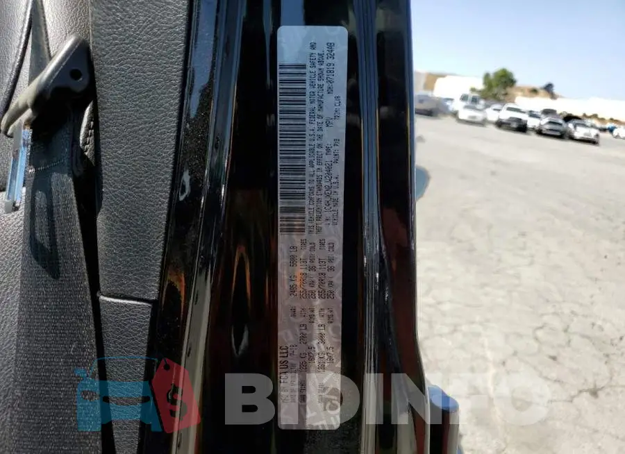 1C4HJXEN2JW204021 Photo# 14
