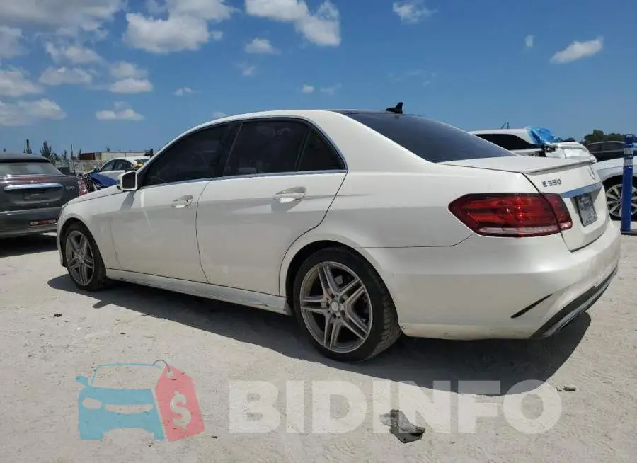 WDDHF5KB9EA904823 Photo# 2